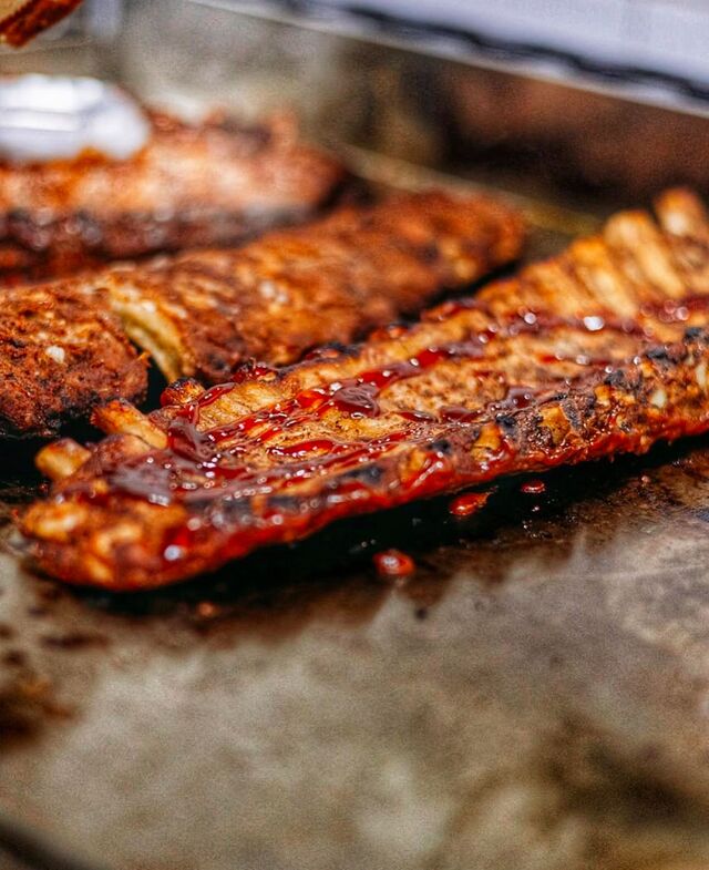 BARBEQUE RIBS