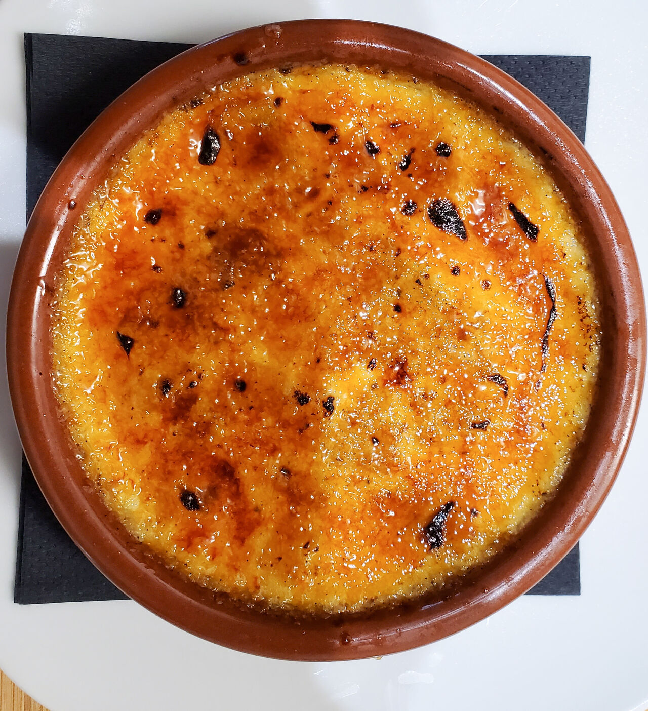 Crème brûlée à la vanille et Fèves de Tonka 5€