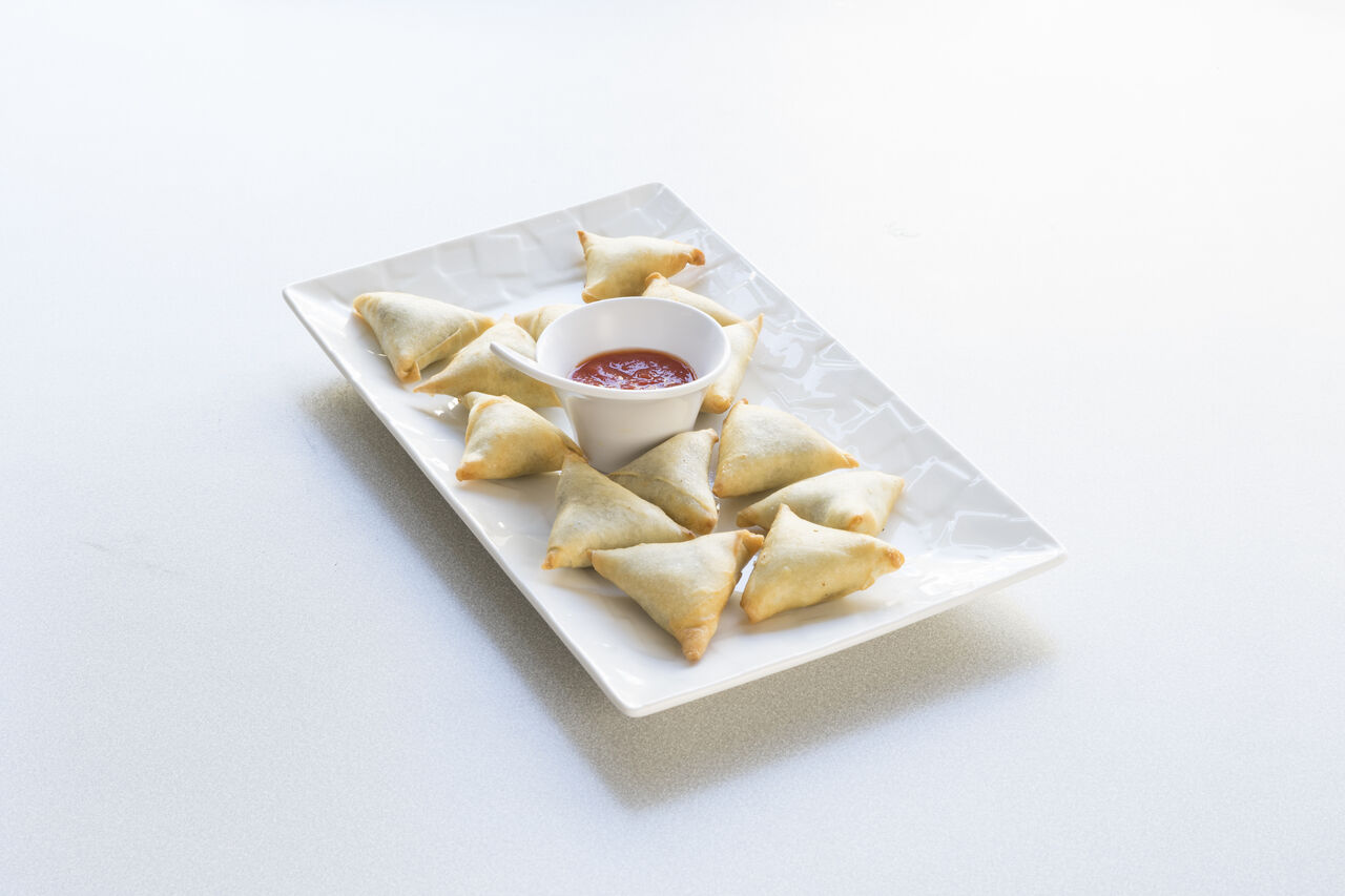 Samboussa au bœuf
6x4.00€ 10x7.50€
