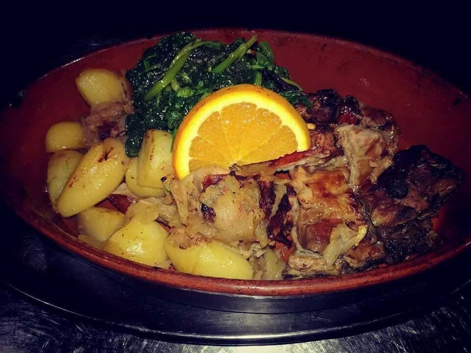 Cabrito Assado no Forno