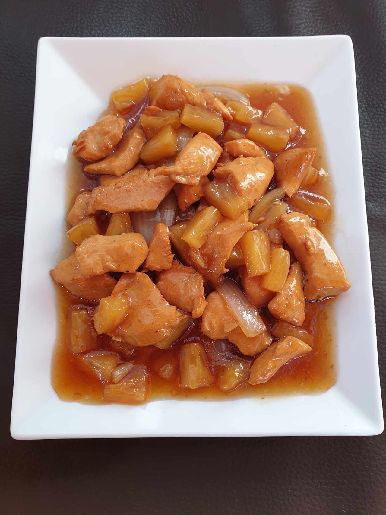 Poulet ananas 29,00€ kg