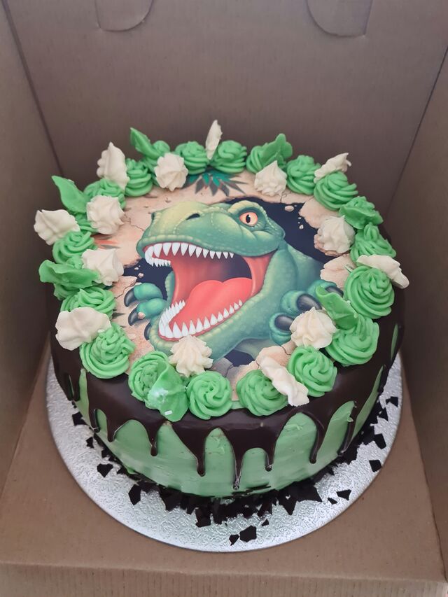 Dino Torte individuelle Füllungen