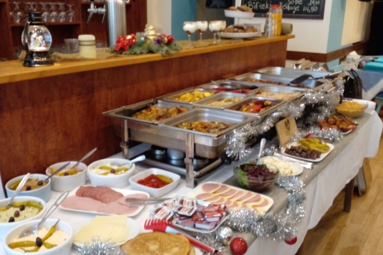 Griechischer Brunch