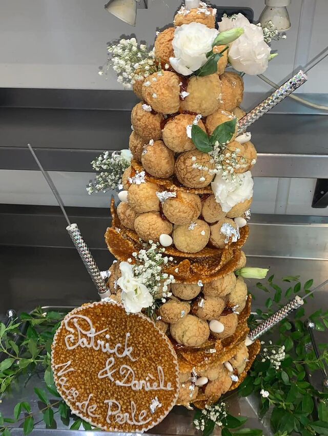 Pièce Montée Chou Nougatine