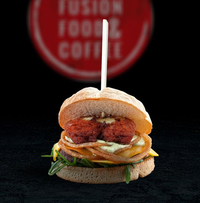 Prueba nuestras hamburguesas y notaras la diferencia...calidad, cantidad, y detalles que las hacen fantásticas.
Nueva Rancherita