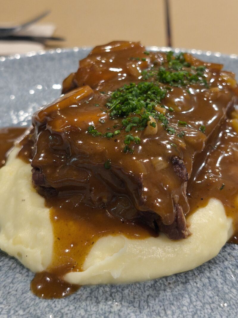 Carne Mechada