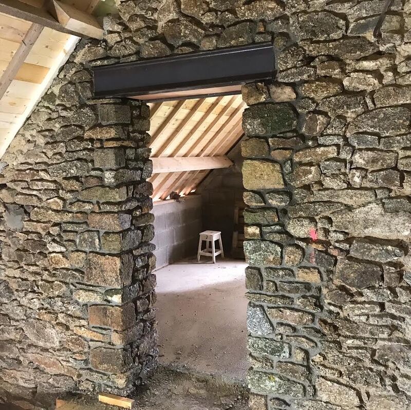 réalisation d'un percement pierre double face avec linteau en IPE