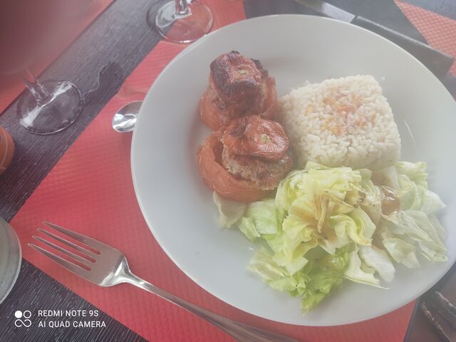 Le lundi 07 juin 2021
Tomate farcie riz