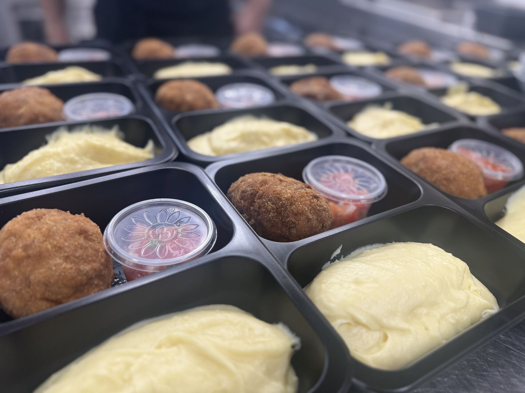 🚗 Rozvoz obědů pro firmy 🍽️