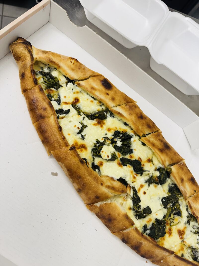 Pide spinat