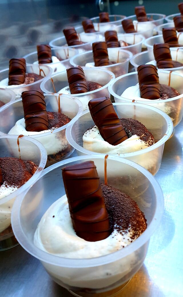 Dessert du moment:
Tiramisu Kinder Bueno
