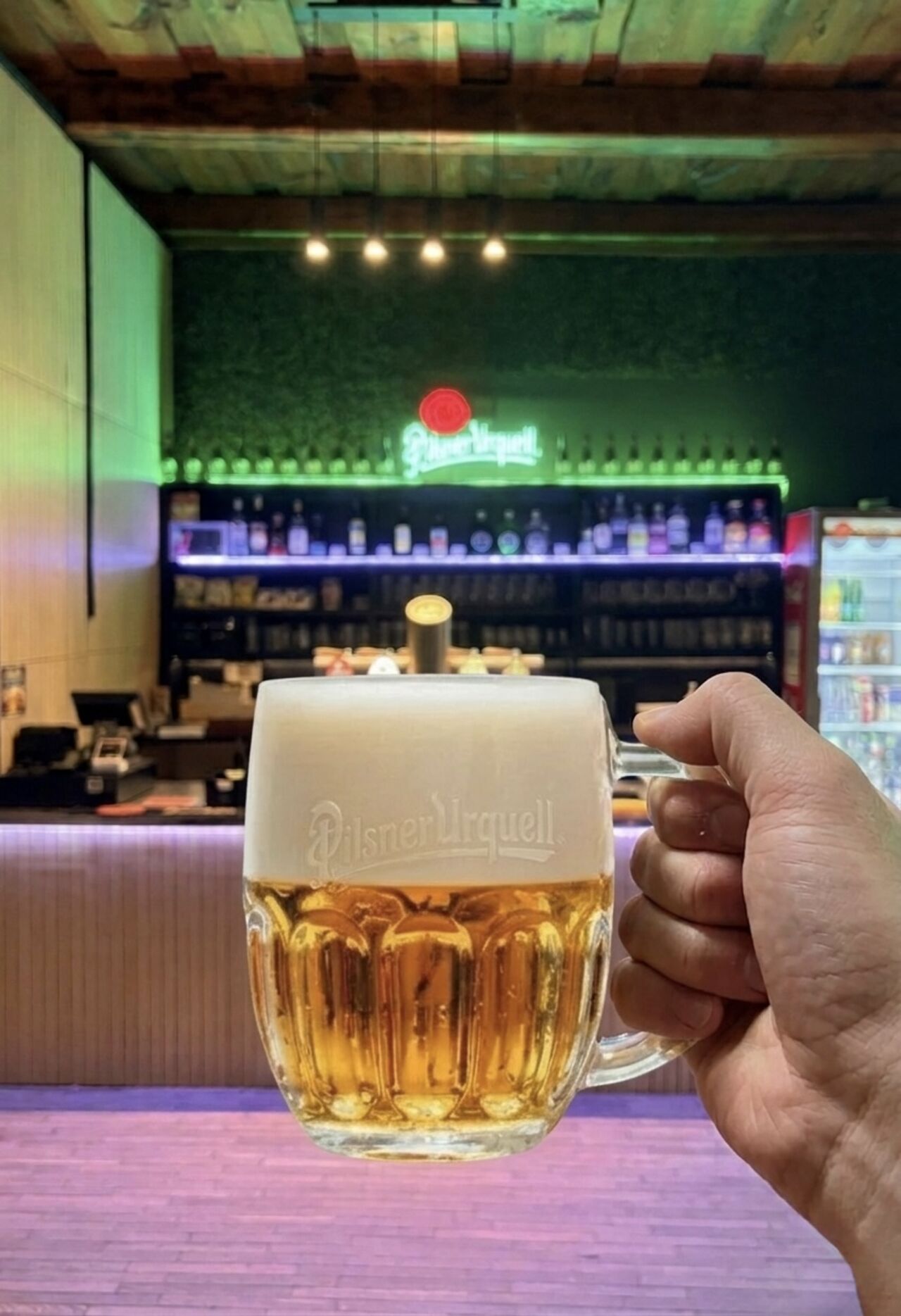 RESTAURACE NÁVES