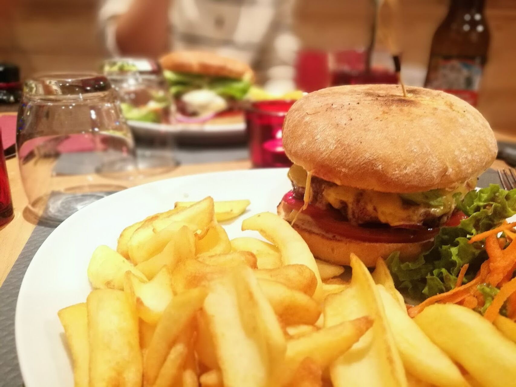 NOS BURGERS