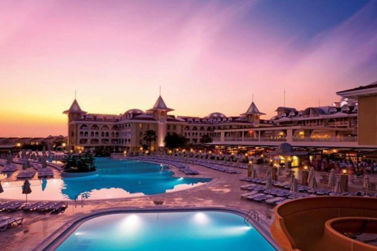 İMAMLAR OTELCİLİK