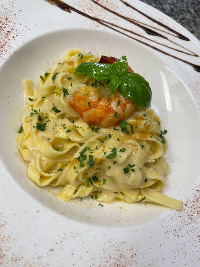 Tagliatelle mit Garnelencreme