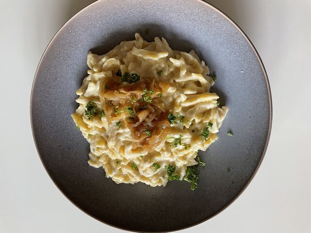 Schwäbische Käsespätzle