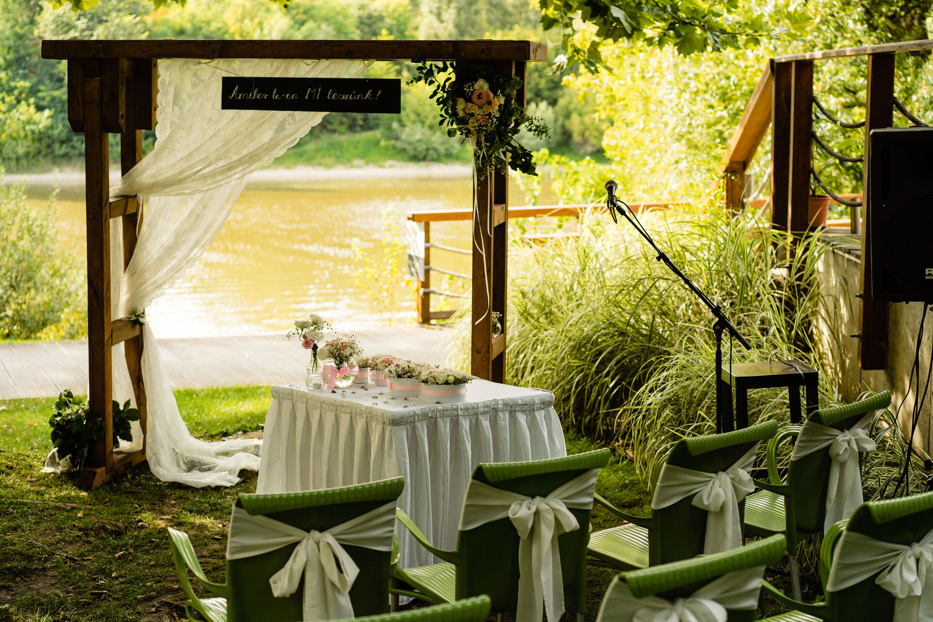 Esküvő? Igen? Igen!