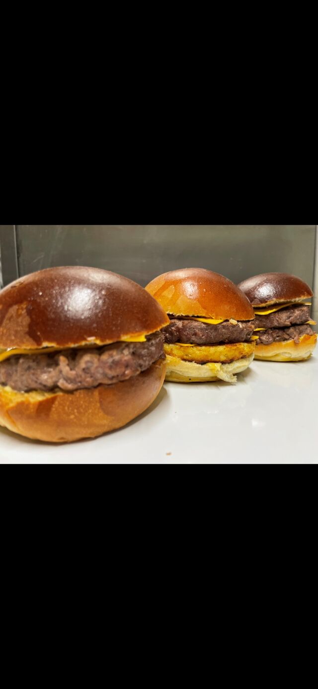 Burgers maison
- Rösti/steak
- Cheese
- Double cheese