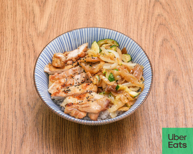 Riz au poulet grille 닭구이 덮밥