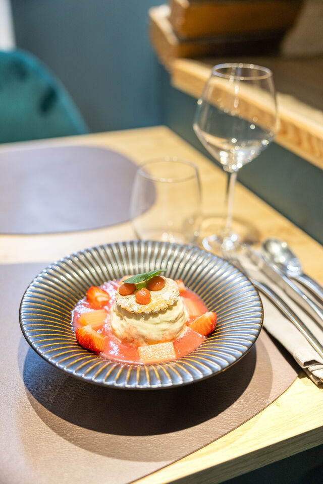 La fraise de Carpentras, Rhubarbe, Vanille, Citronnelle