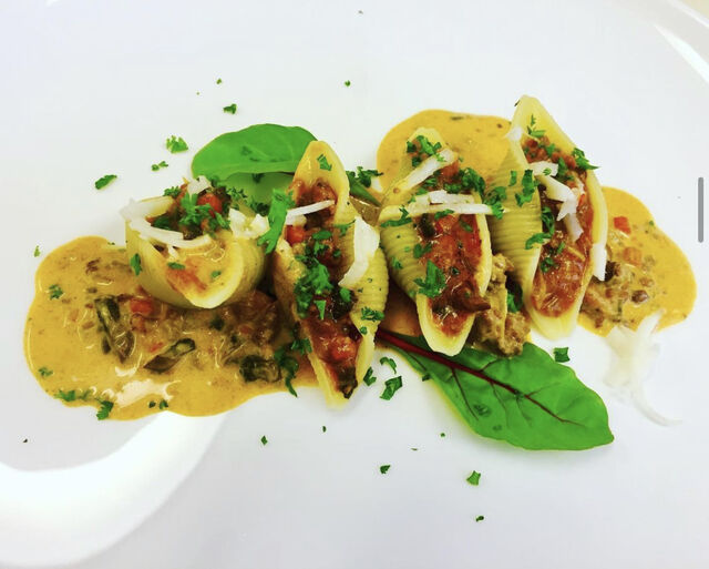 Conchiglioni ripieni di Ragu