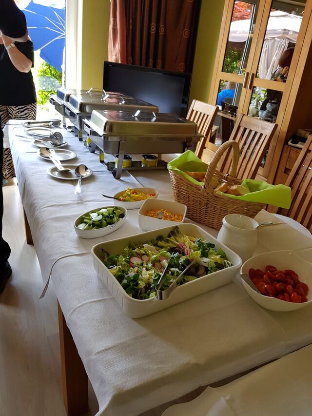 Das erste kleine Menü Buffet für 10 Personen nach dem Lockdown.