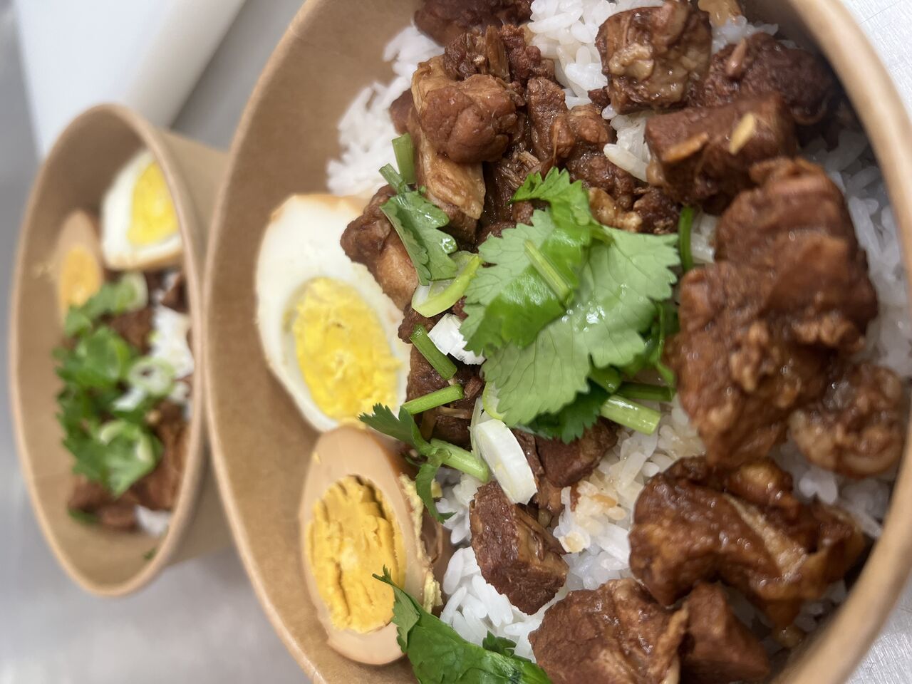 MOO PALO, poitrine de porc émincée aux 5 épices