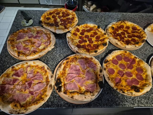 Unsere Pizzen