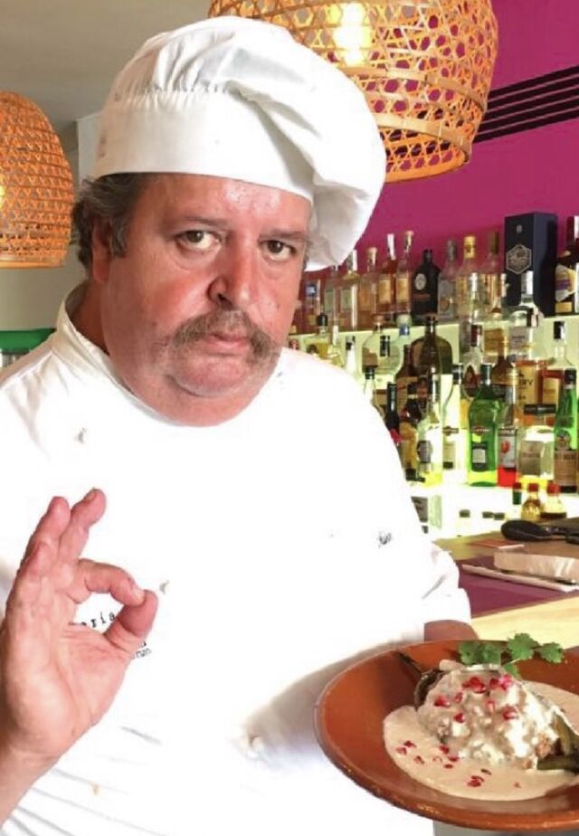 El Chef Mexicano Malechor Martínez en la leyenda del agave desde 2001
