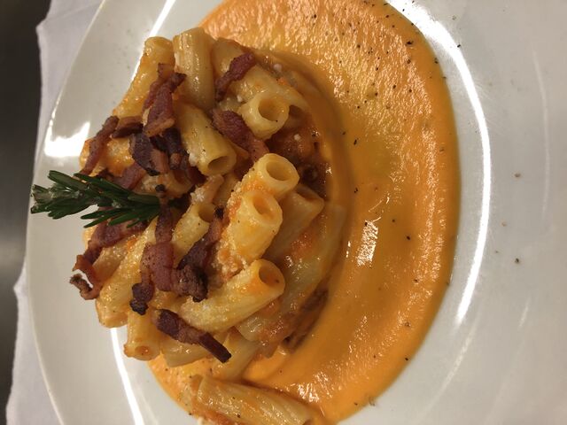 Rigatoni zucca e guanciale