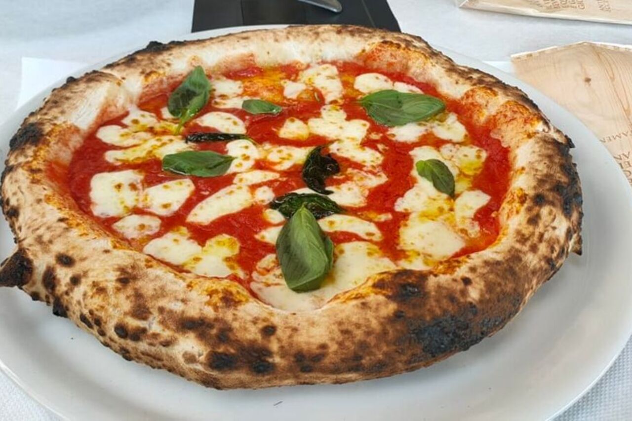 PIZZERIA