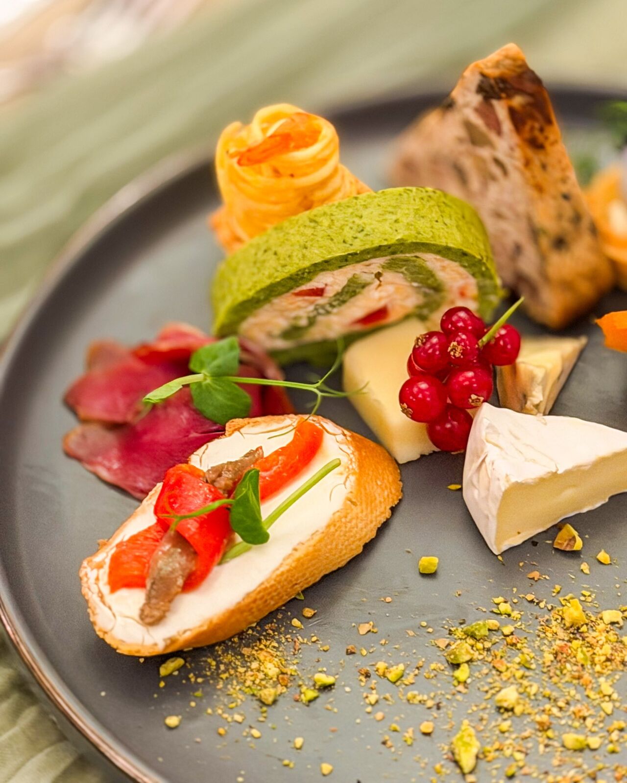 Eleganța unui conac, gustul unei bucătării autentice