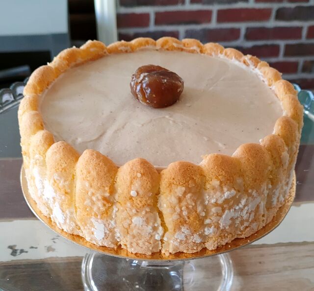 Charlotte aux marrons (mousse à la crème de marrons)