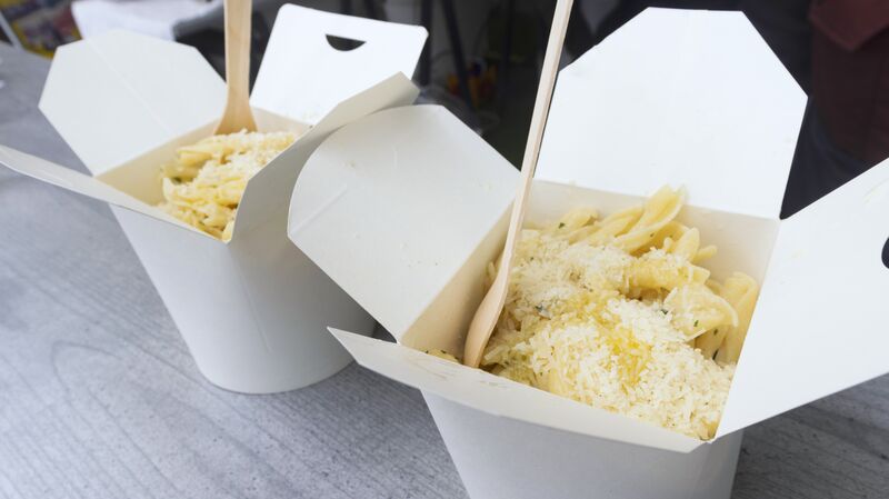 Pasta aus dem Käselaib
