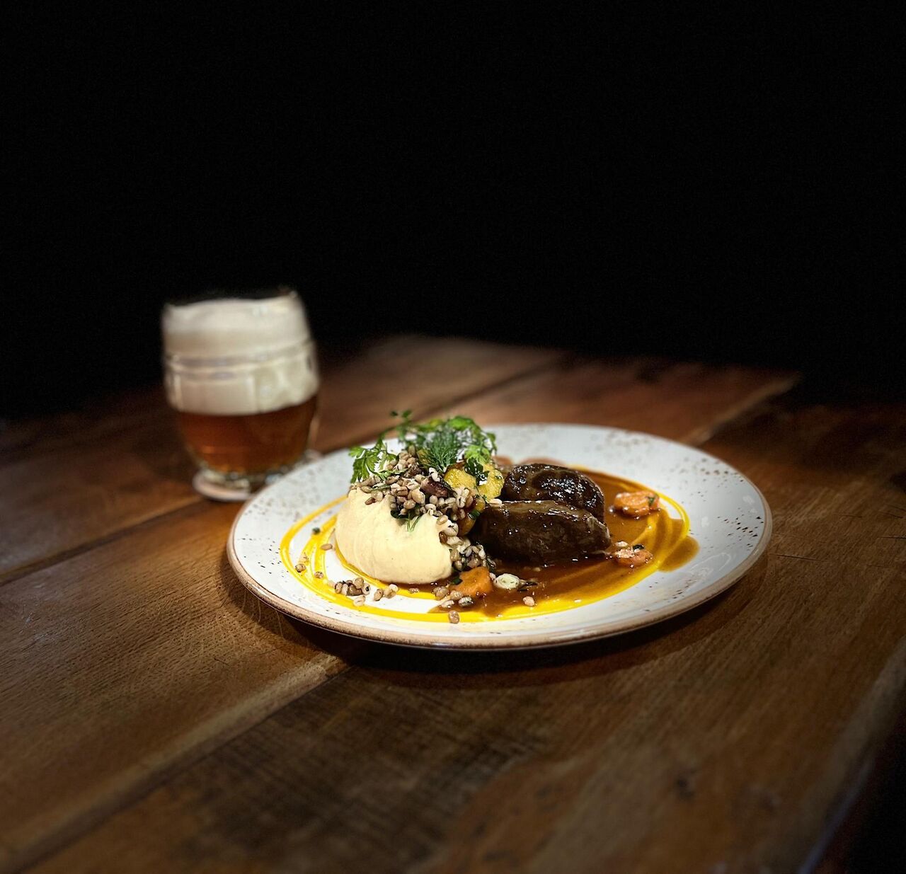 pečené líčka s nadstavovanou kaší