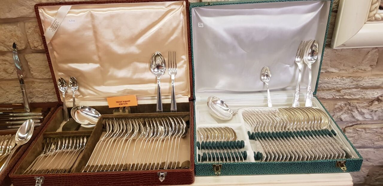 Coffret d'argenterie métal argenté