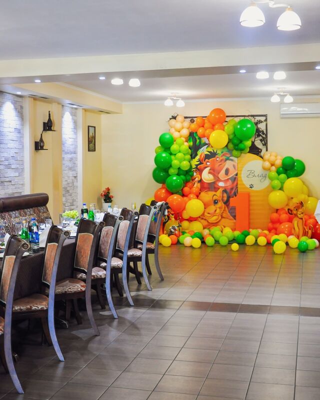 Плануйте своє найкраще свято у вишуканій Сімейній Ресторації Оджахурі.
В нас особлива атмосфера. А для іменинників знижка -10%