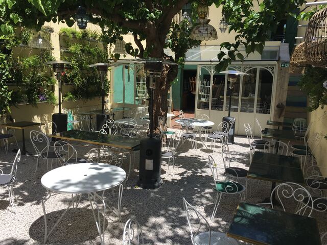 Notre jardin ombragé