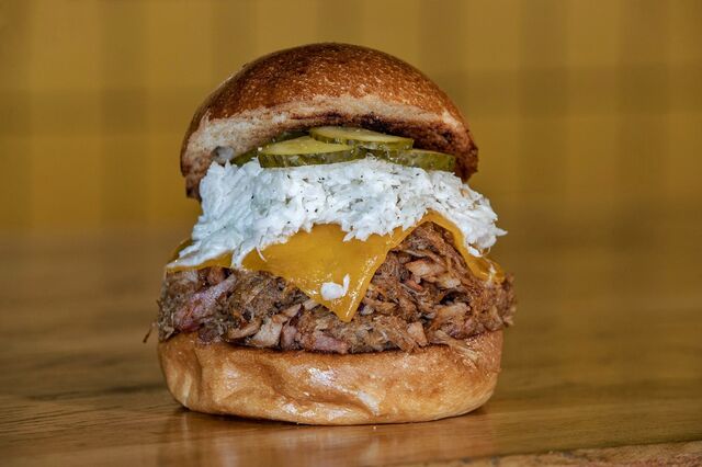 Hambutguesa Pulled Pork