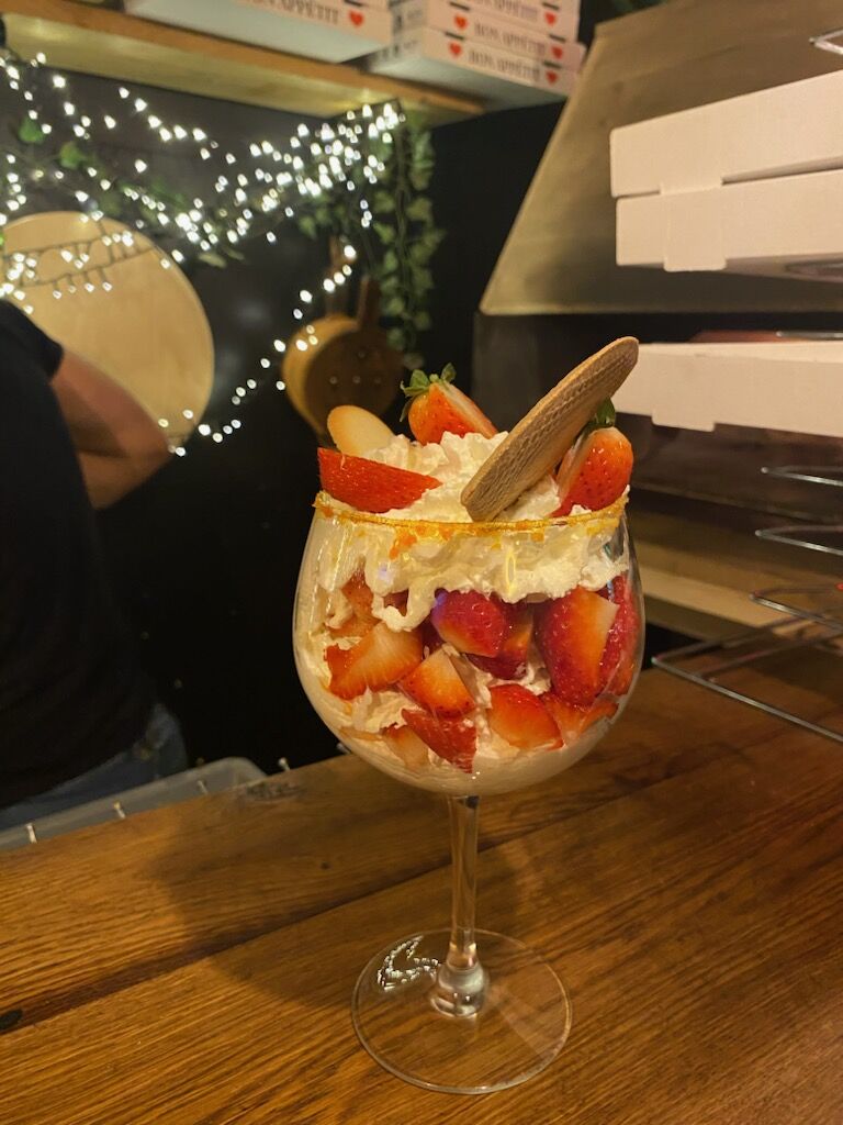 Coupe fraise chantilly 