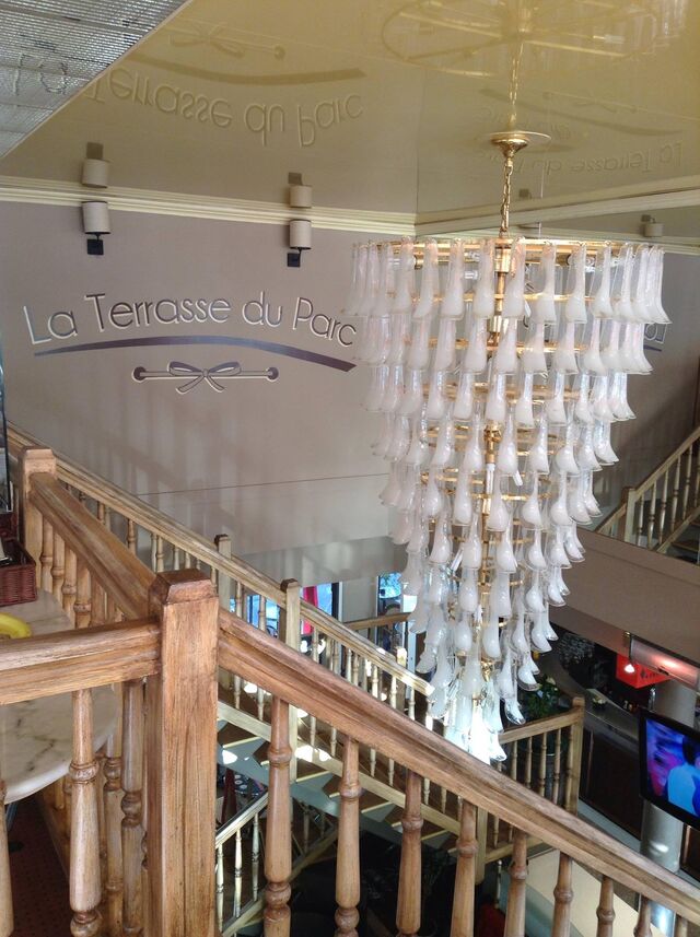 Notre grand et beau lustre Murano.