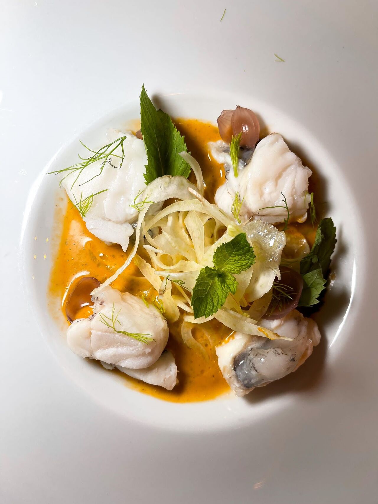 Secondi: Rana pescatrice al vapore, gazpacho di pomodoro, insalata di finocchio all’arancia e cipolla in agrodolce