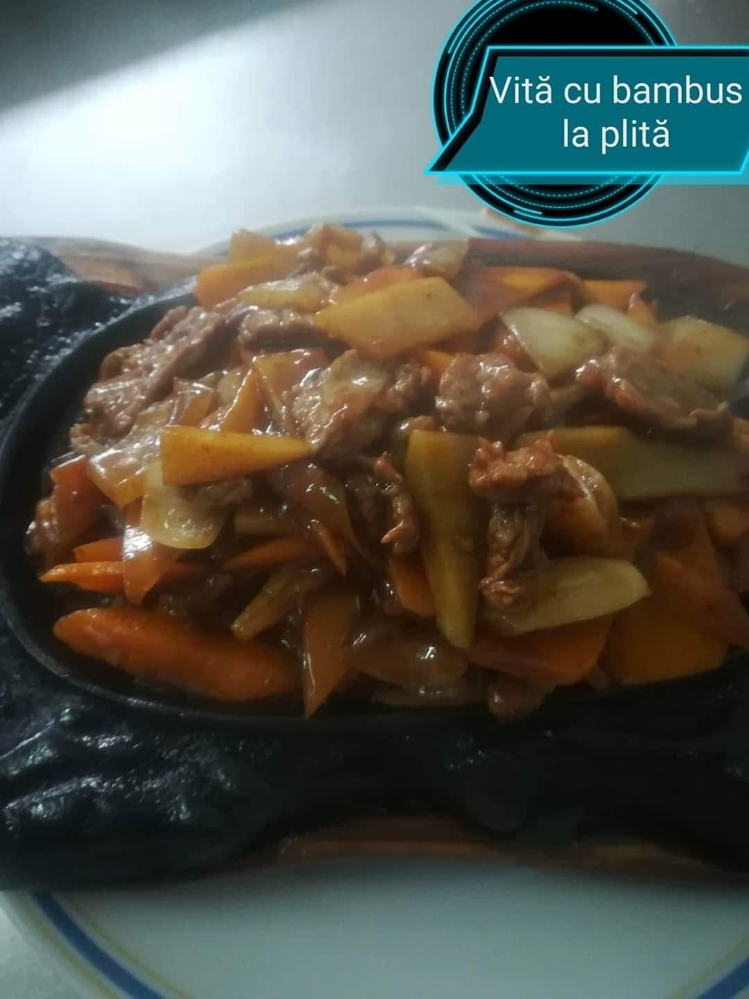 VITA CU BAMBUS LA PLITA 