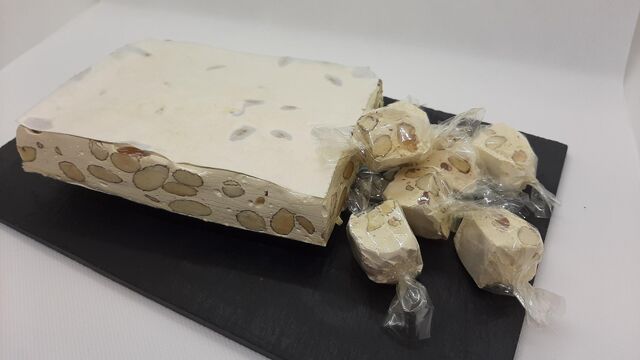 Nougat aux amandes