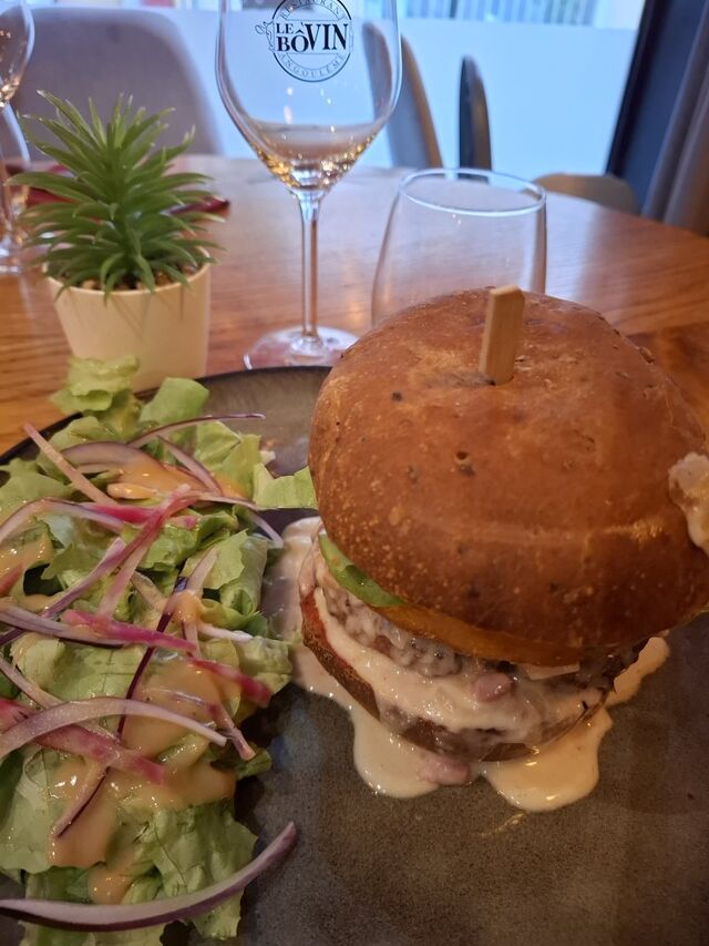 Burger Savoyard