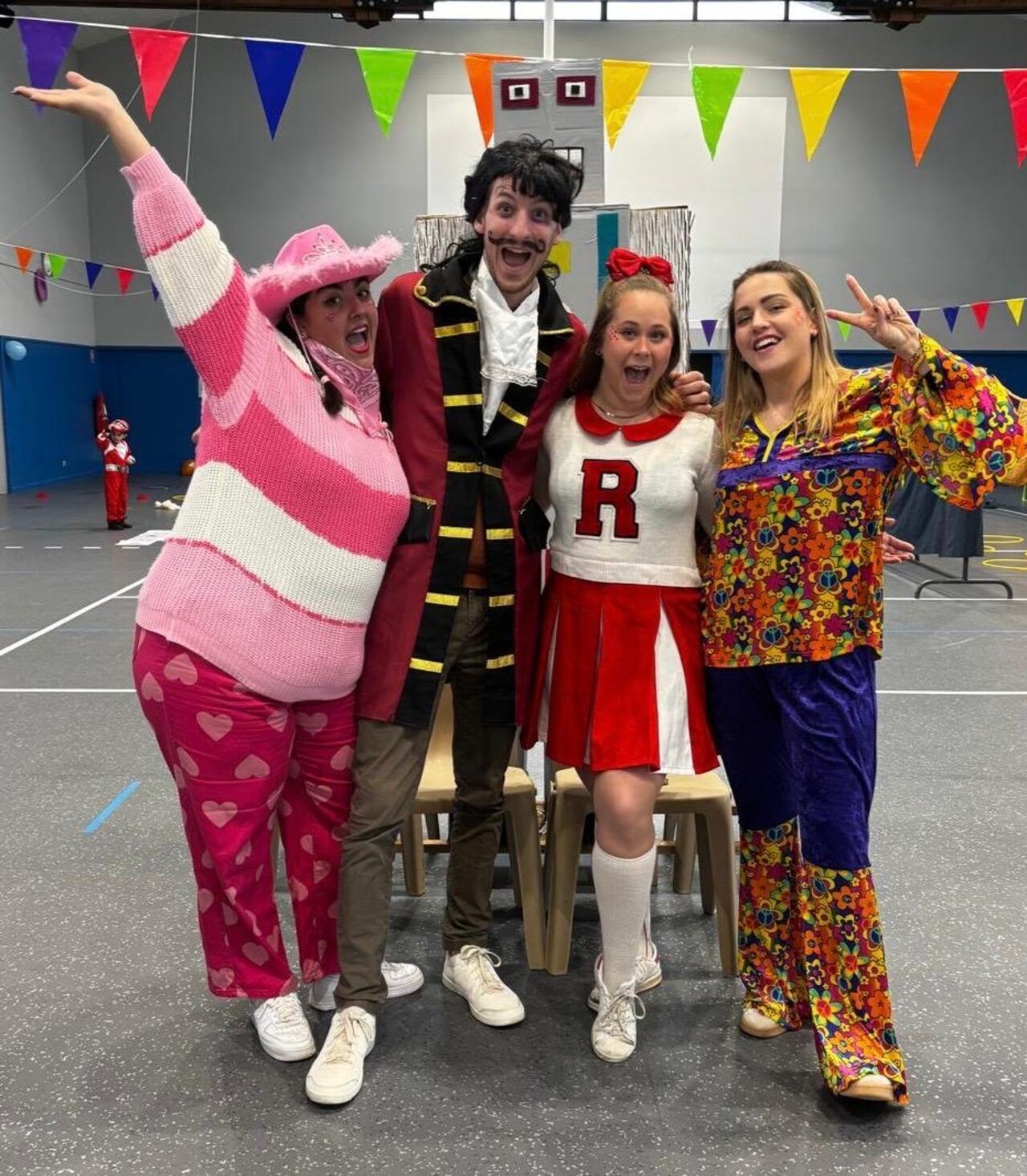 L'équipe d'animation permanente