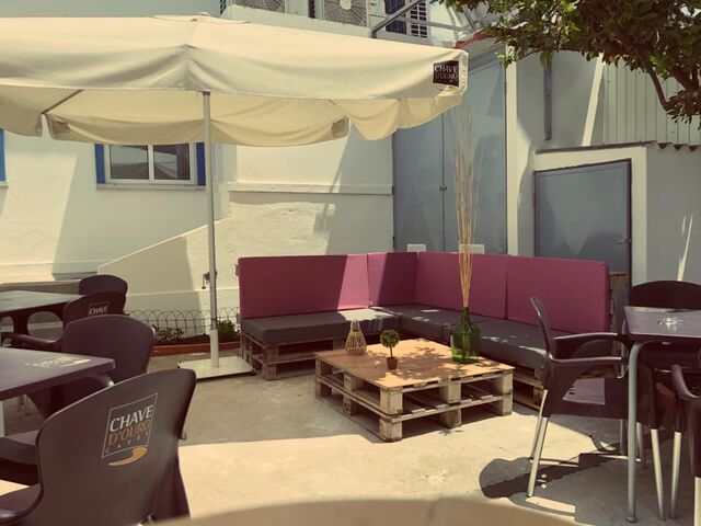 Esplanada para um fim de tarde