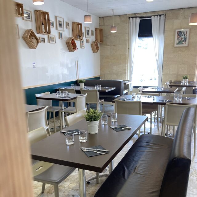 Notre grande salle à l'étage 