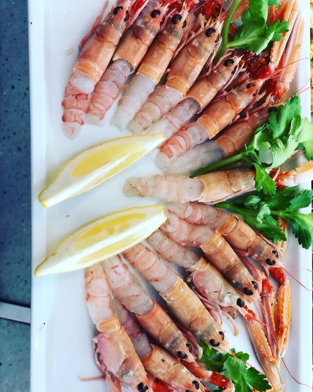 Scampi crudi.