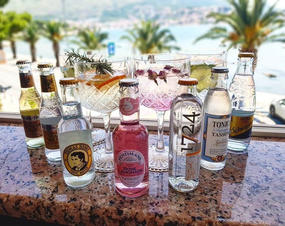 His Majesty-Tonic! Thomas Henry tonic water came to Stobreč for a perfect combination with our finest selections of gin!